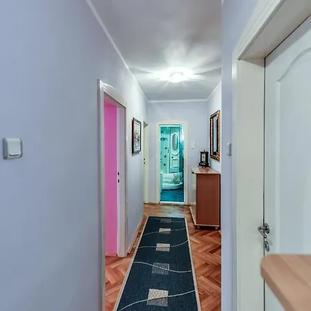 Apartment Lux Cvetkovic